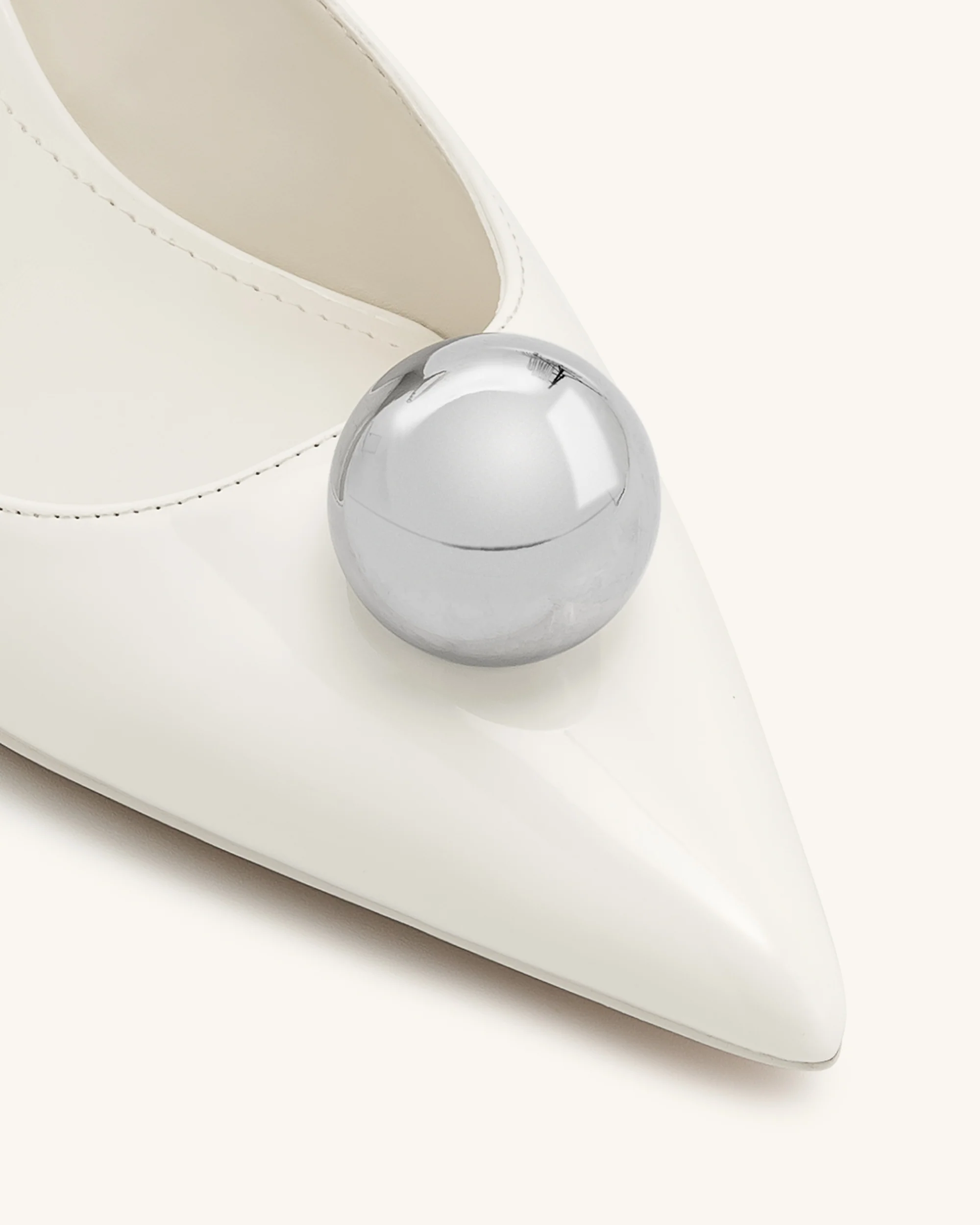 Jewel Buckle Kitten Heels Pumps - White - Image 4